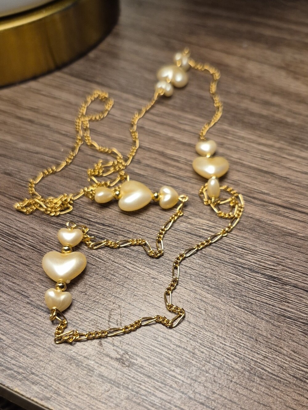 Avon Delicate Hearts Necklace